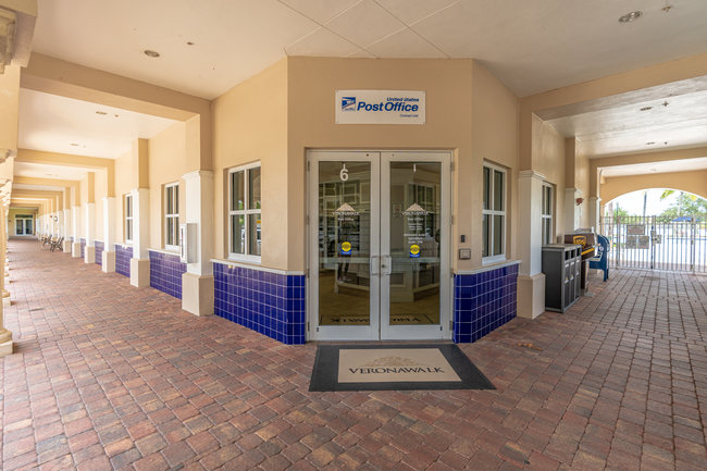 041_8090_sorrento_lane_-_naples-41_837