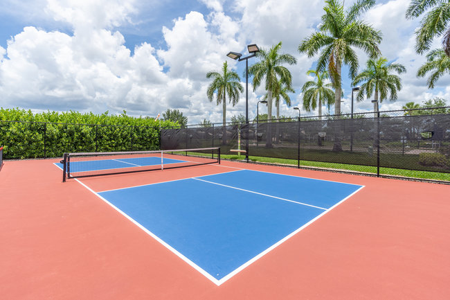 052_8090_sorrento_lane_-_naples-52_310